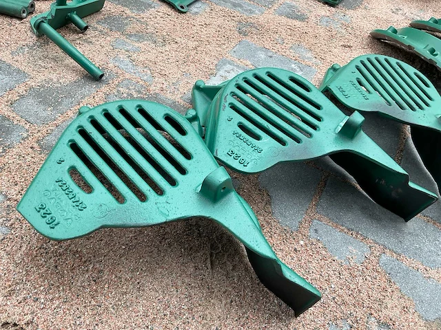 Volvo penta d11 onderdelen (36 stuks) - afbeelding 17 van  30