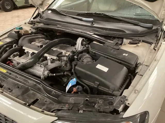 Volvo s 60 awd personenauto - afbeelding 10 van  15
