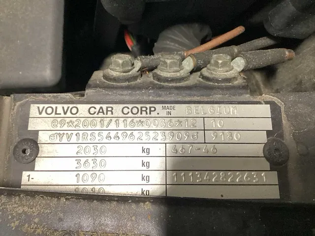 Volvo s 60 personenauto - afbeelding 2 van  17