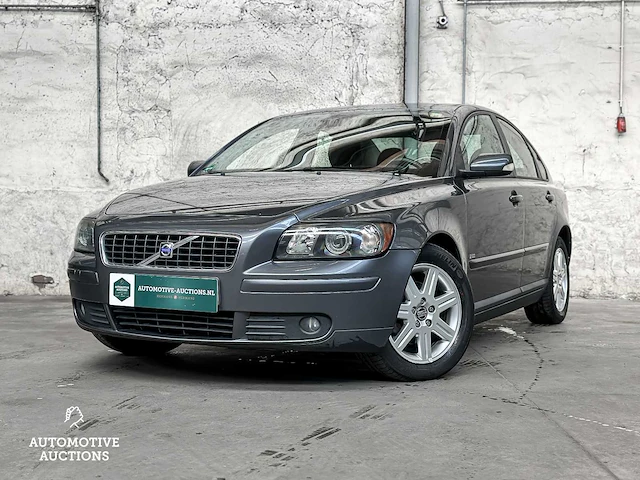 Volvo s40 1.8 125pk 2006 (origineel-nl), 28-sn-ns - afbeelding 1 van  55