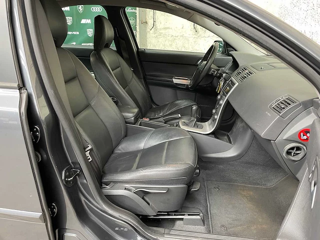Volvo s40 1.8 125pk 2006 (origineel-nl), 28-sn-ns - afbeelding 37 van  55