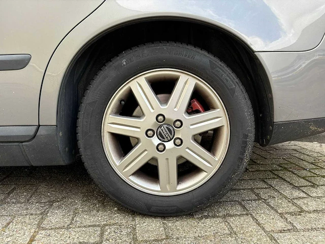 Volvo s40 1.8 momentum, 23-rr-pr - afbeelding 11 van  14