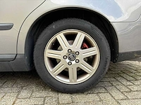 Volvo s40 1.8 momentum, 23-rr-pr - afbeelding 11 van  14
