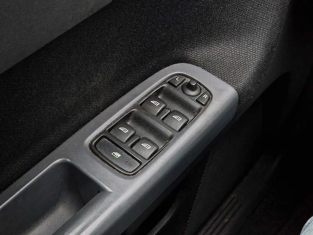 Volvo s40 2.0 d3 momentum - 2011 | 57-01-16 - afbeelding 9 van  33