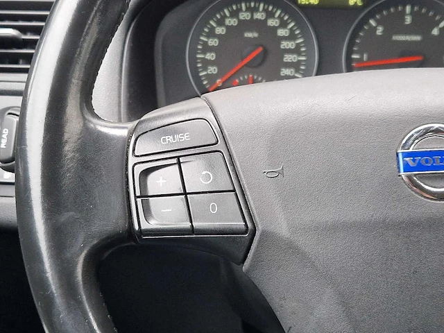 Volvo s40 2.0 d3 momentum - 2011 | 57-01-16 - afbeelding 24 van  33