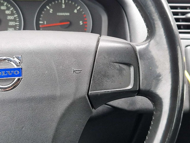 Volvo s40 2.0 d3 momentum - 2011 | 57-01-16 - afbeelding 25 van  33