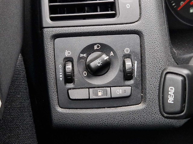 Volvo s40 2.0 d3 momentum - 2011 | 57-01-16 - afbeelding 22 van  33