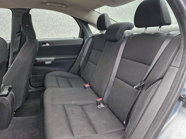 Volvo s40 2.0 d3 momentum | 32-skl-5 - afbeelding 13 van  33
