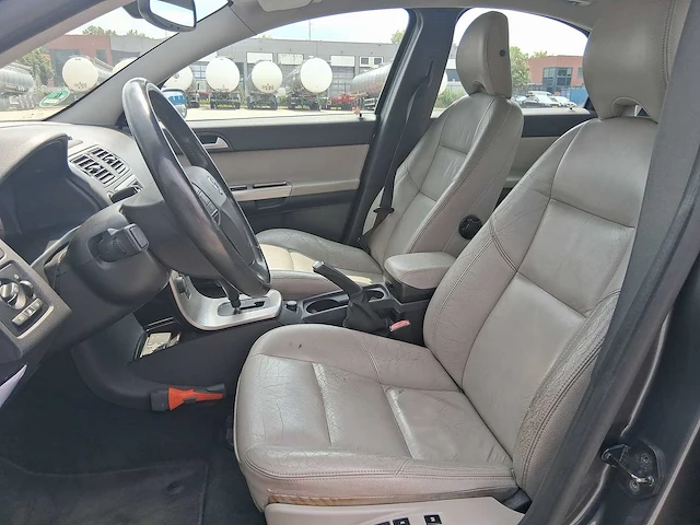 Volvo s40 2.5 t5 exclusive | 35-sj-rp i - afbeelding 2 van  31