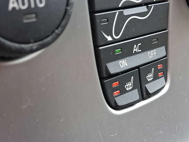 Volvo s40 2.5 t5 exclusive | 35-sj-rp i - afbeelding 16 van  31