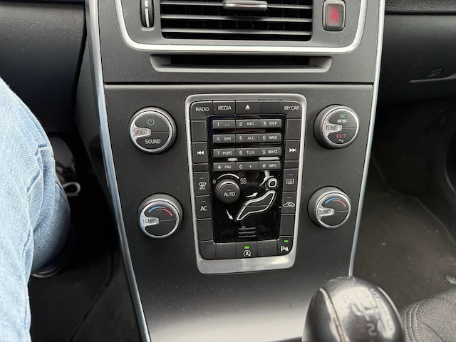 Volvo s60 1.6 d2 kinetic, 2013 - afbeelding 2 van  23