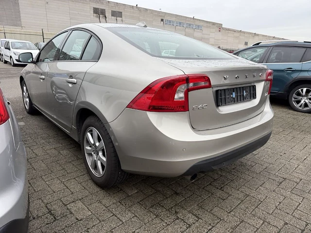 Volvo s60 1.6 d2 kinetic, 2013 - afbeelding 19 van  23