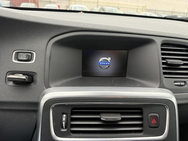 Volvo s60 1.6 d2 kinetic, 2013 - afbeelding 23 van  23