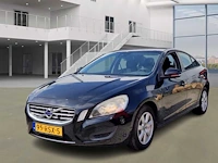 Volvo s60 1.6 t4 kinetic, 99-rsx-5