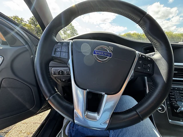 Volvo s60 2.0 d2 eco momentum 120, 2017 - afbeelding 4 van  21