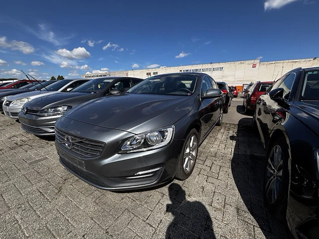 Volvo s60 2.0 d2 eco momentum 120, 2017 - afbeelding 1 van  21
