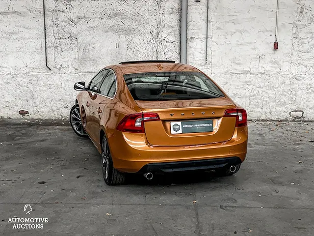 Volvo s60 2.0 t5 summum 241pk 2012, x-014-fr - afbeelding 14 van  48