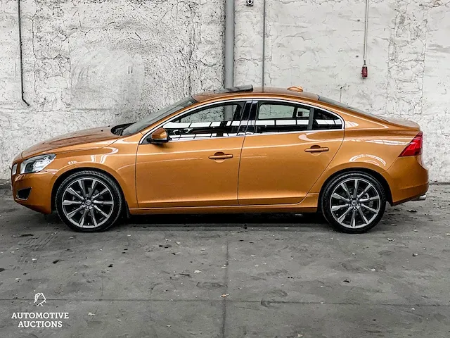 Volvo s60 2.0 t5 summum 241pk 2012, x-014-fr - afbeelding 18 van  48
