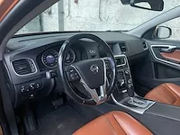 Volvo s60 2.0 t5 summum 241pk 2012, x-014-fr - afbeelding 19 van  48