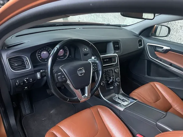 Volvo s60 2.0 t5 summum 241pk 2012, x-014-fr - afbeelding 20 van  48