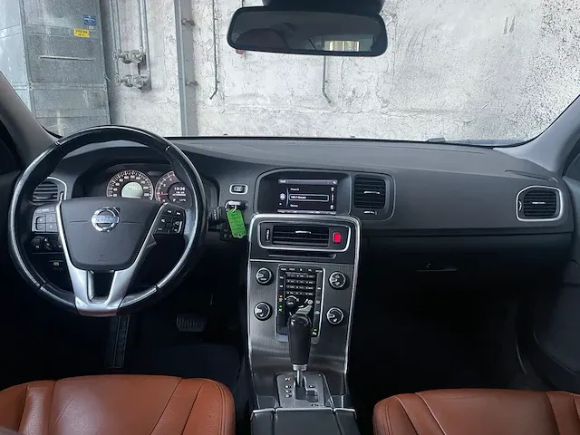 Volvo s60 2.0 t5 summum 241pk 2012, x-014-fr - afbeelding 22 van  48