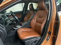 Volvo s60 2.0 t5 summum 241pk 2012, x-014-fr - afbeelding 37 van  48