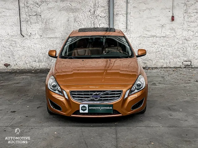 Volvo s60 2.0 t5 summum 241pk 2012, x-014-fr - afbeelding 46 van  48