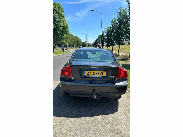 Volvo s60 2.4 | 27-gk-vl i - afbeelding 11 van  16