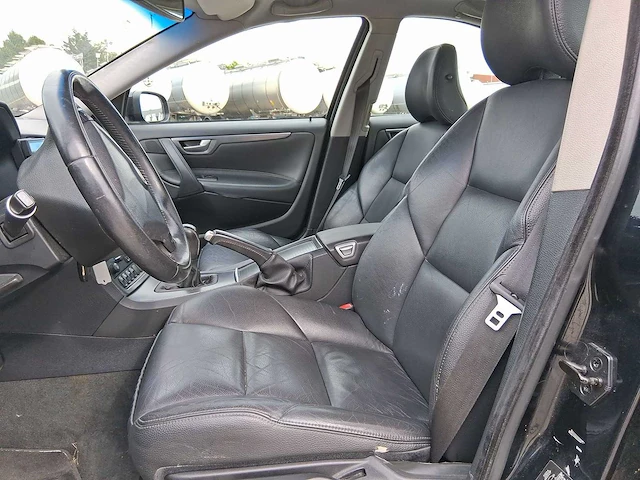 Volvo s60 2.4 drivers edition 2010 | 51-khr-4 i - afbeelding 2 van  34