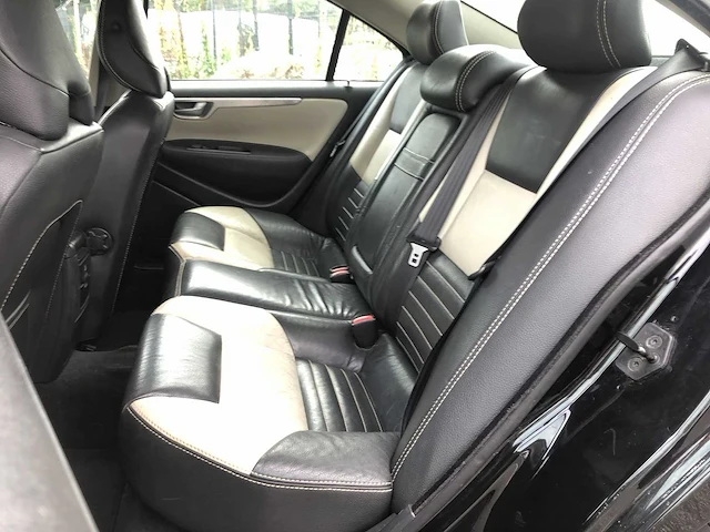 Volvo s60 2.4 drivers edition car 2009 | 87-jhl-8 - afbeelding 17 van  26
