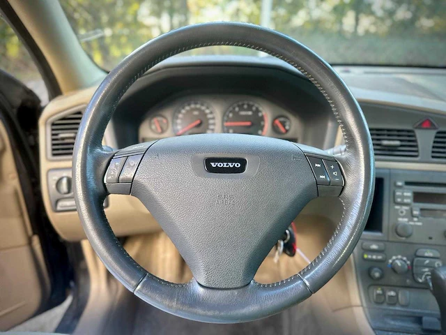 Volvo s60 2.4 edition, 75-gx-vz - afbeelding 11 van  15