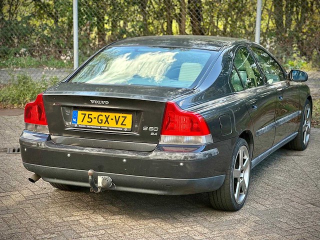 Volvo s60 2.4 edition, 75-gx-vz - afbeelding 8 van  15