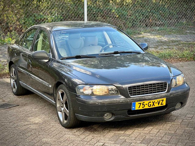 Volvo s60 2.4 edition, 75-gx-vz - afbeelding 9 van  15