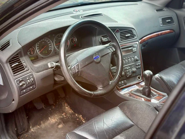 Volvo s60 2.4 edition ii, 01-tl-hb - afbeelding 10 van  12