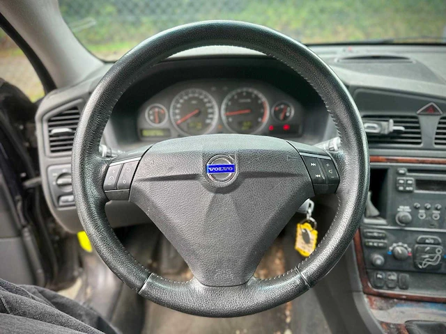 Volvo s60 2.4 edition ii, 01-tl-hb - afbeelding 12 van  12
