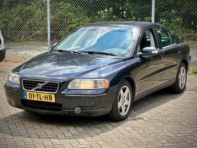 Volvo s60 2.4 edition ii, 01-tl-hb - afbeelding 1 van  12