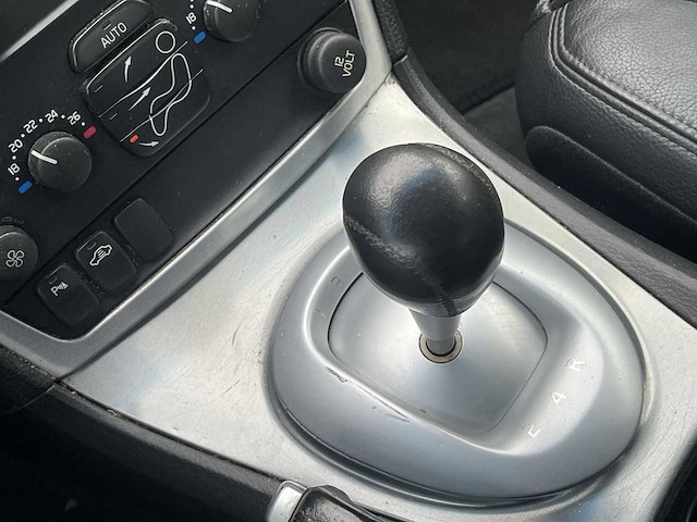 Volvo s60 2.4 edition ii 2006 | 29-tg-lt - afbeelding 21 van  28