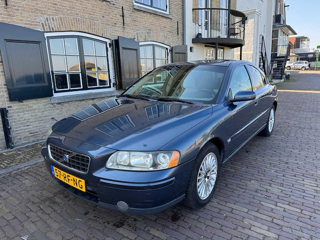 Volvo s60 2.4 kinetic automaat 57-rf-ng - afbeelding 12 van  20