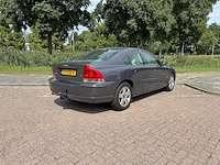 Volvo s60 2.4 momentum , 51-rzb-8 - afbeelding 10 van  15