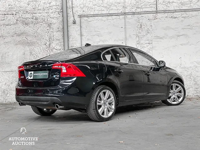 Volvo s60 3.0 t6 awd summum 305pk 2010 -orig. nl- 50-lts-5 - afbeelding 4 van  42