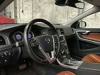 Volvo s60 3.0 t6 awd summum 305pk 2010 -orig. nl- 50-lts-5 - afbeelding 15 van  42