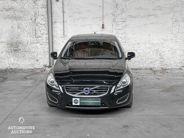 Volvo s60 3.0 t6 awd summum 305pk 2010 -orig. nl- 50-lts-5 - afbeelding 34 van  42