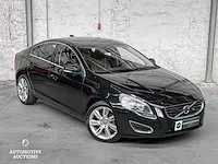 Volvo s60 3.0 t6 awd summum 305pk 2010 -orig. nl- 50-lts-5 - afbeelding 39 van  42