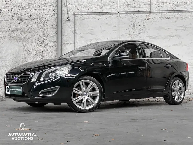 Volvo s60 3.0 t6 awd summum 305pk 2010 -orig. nl- 50-lts-5 - afbeelding 1 van  42