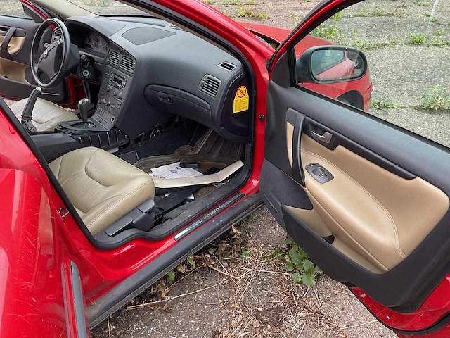 Volvo s60 awd s60 personenauto - afbeelding 14 van  21