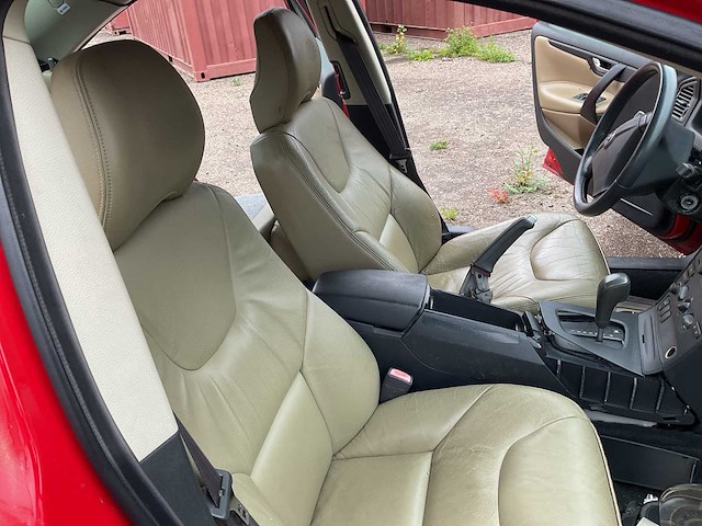 Volvo s60 awd s60 personenauto - afbeelding 15 van  21