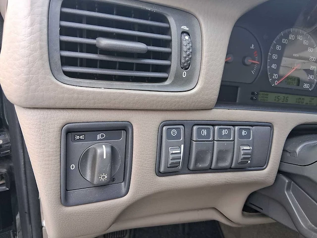 Volvo s70 2.4 europa 2000 | 53-ff-pz i - afbeelding 4 van  28