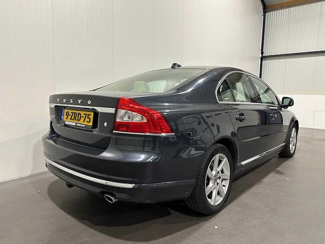 Volvo s80 2.0 d4 summum 9-zrd-75 - afbeelding 24 van  28