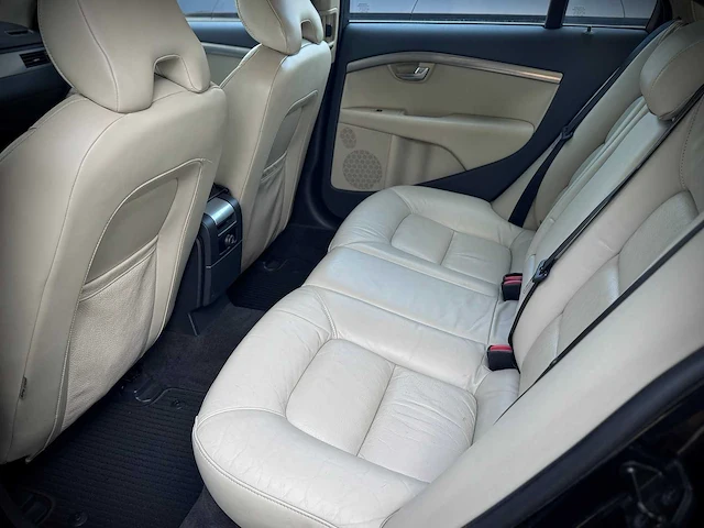 Volvo s80 2.4 d5 summum origineel nederlands nap 09-th-jf - afbeelding 3 van  16