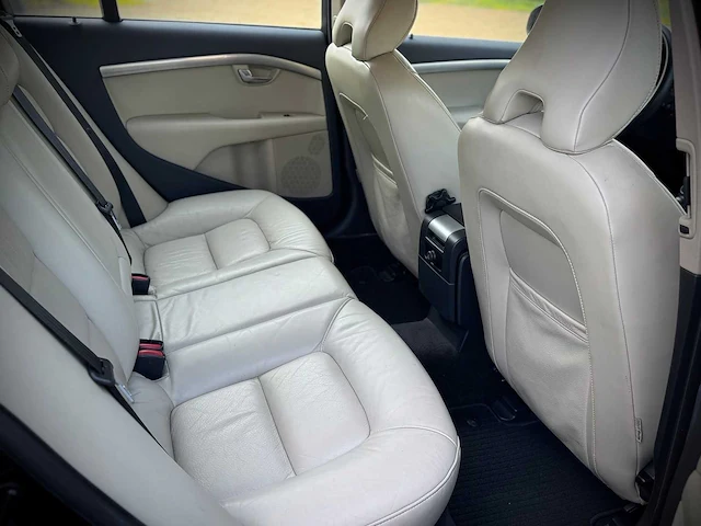 Volvo s80 2.4 d5 summum origineel nederlands nap 09-th-jf - afbeelding 4 van  16